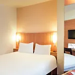 Ibis Les Moulineaux 