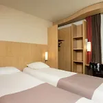 Hotel Ibis Les Moulineaux 