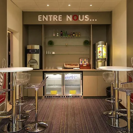 アイビス イッシー レ ムリノ ヴァル ド セーヌ イシー＝レ＝ムリノー