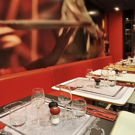 Hotell Ibis Les Moulineaux 