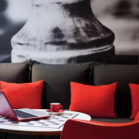 アイビス イッシー レ ムリノ ヴァル ド セーヌ 3* イシー＝レ＝ムリノー