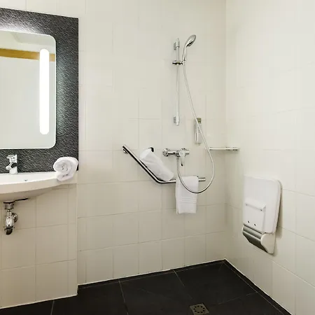 Ibis Les Moulineaux 