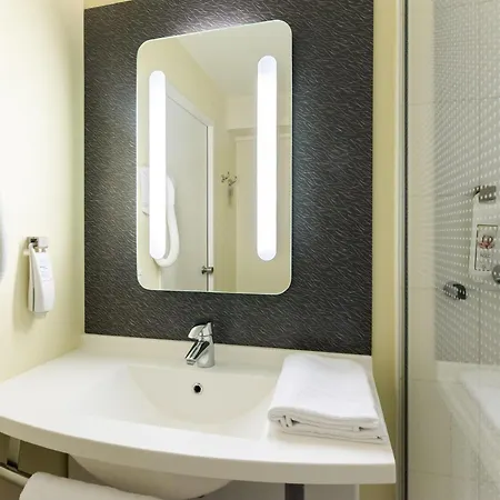 Ibis Les Moulineaux 