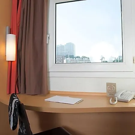 Ibis Les Moulineaux 
