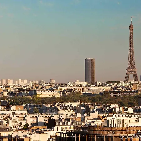 Ibis Les Moulineaux Val De Seine Hotel 3*
