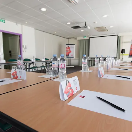 Hotel Ibis Les Moulineaux Val De Seine Issy-les-Moulineaux