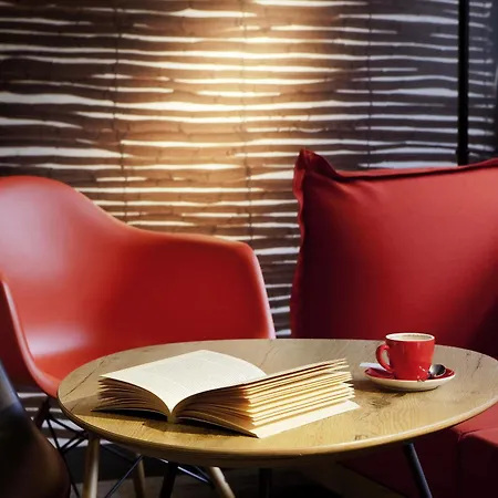 Ibis Les Moulineaux 