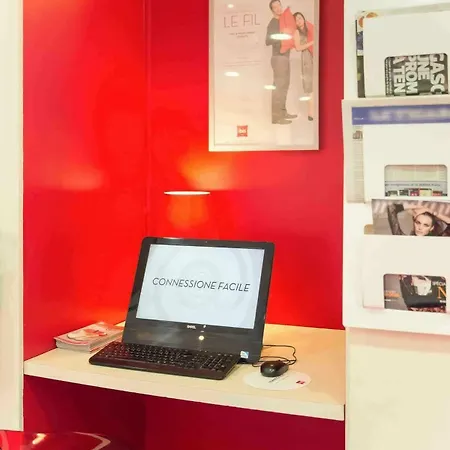 Hotel Ibis Les Moulineaux Val De Seine